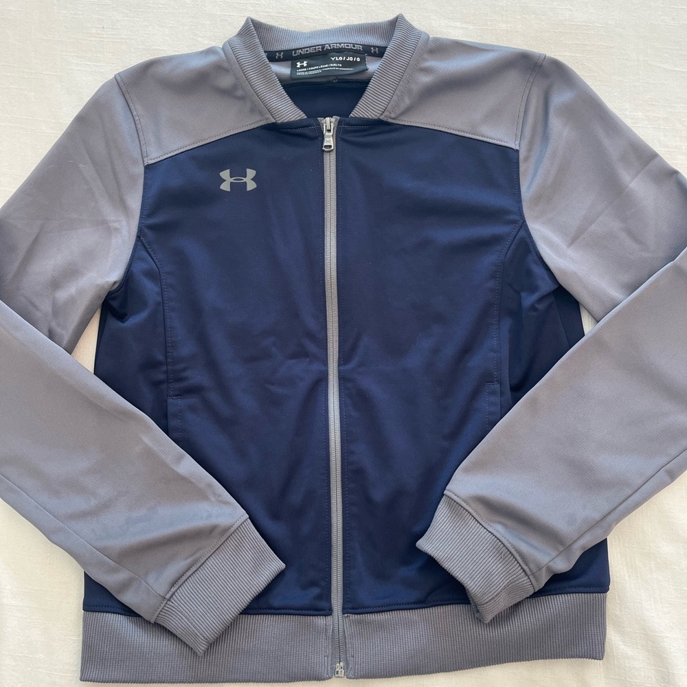 Under Armour youth lightweight jacket - youth large